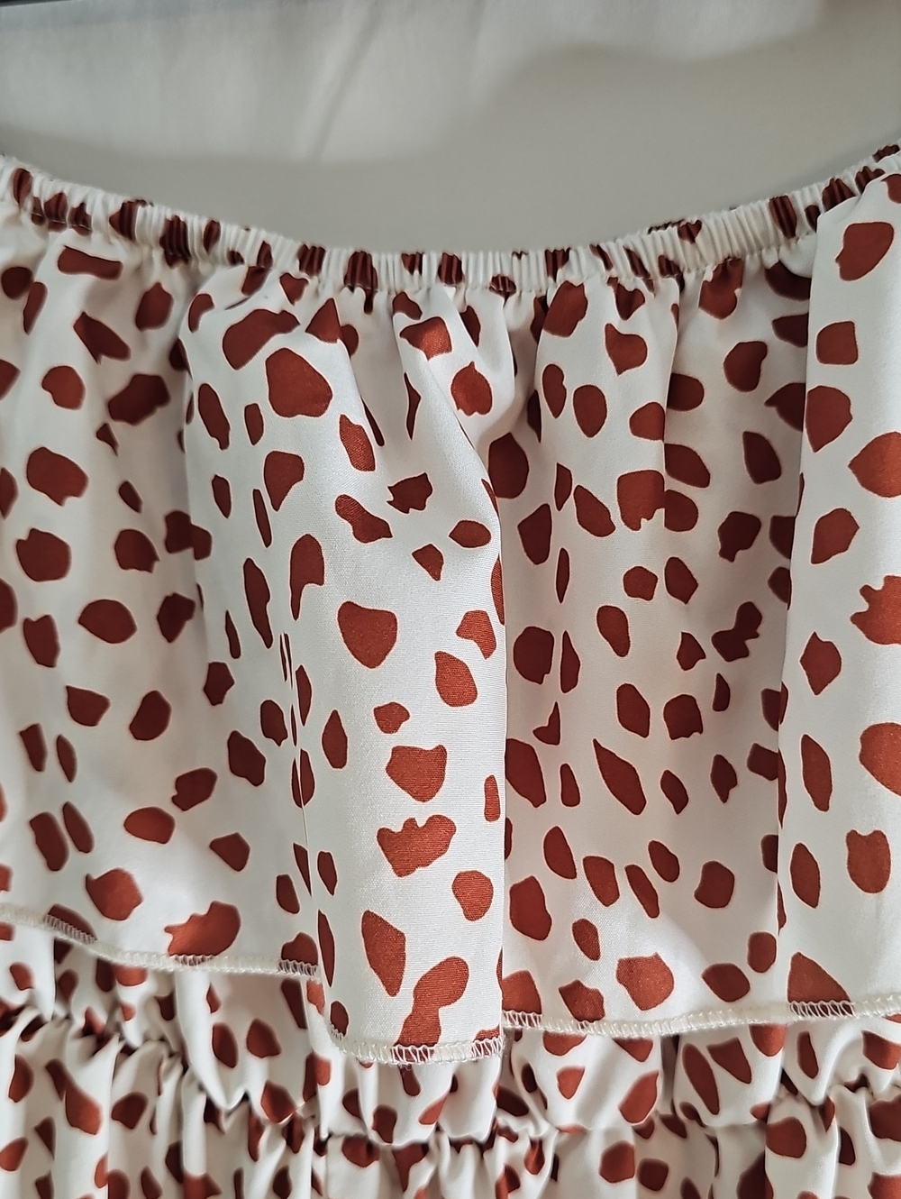 Off-Shoulder Or Strapless Cream Maxi Dress with Brown Spot Print - Picture 5 of 8